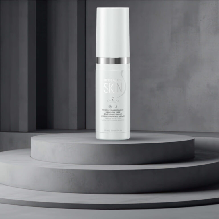 Тонізуючий лосьйон на основі трав від Herbalife SKIN Цей лосьйон забезпечить делікатне зволоження вашій шкіри та подарує їй відчуття свіжості та чистоти. Він підходить для всіх типів шкіри.